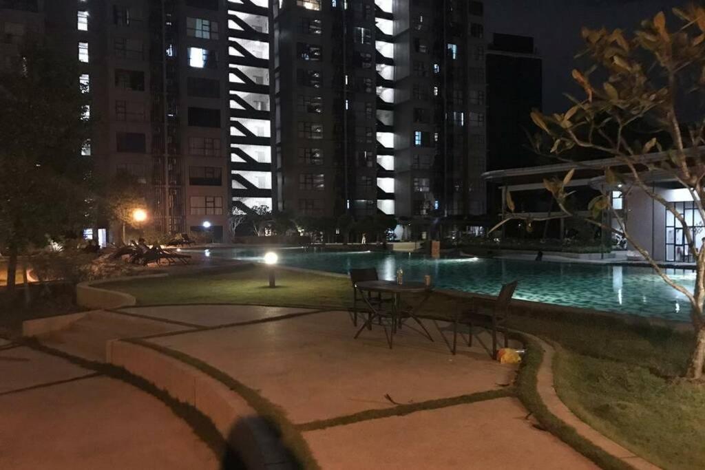 Hb1512- Hyve Studio Unit, Lake View, Cyberjaya, Free Wi-Fi, Free Parking, Netflix,Pool, 3038 外观 照片