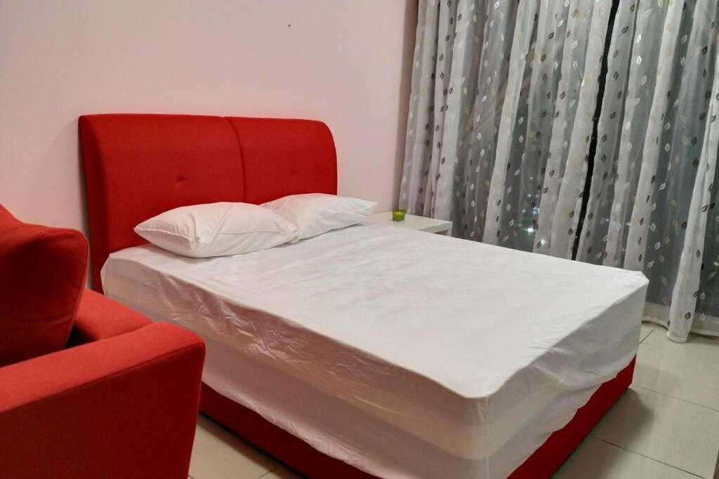 Hb1512- Hyve Studio Unit, Lake View, Cyberjaya, Free Wi-Fi, Free Parking, Netflix,Pool, 3038 外观 照片