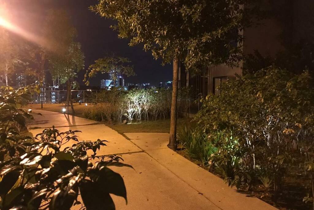 Hb1512- Hyve Studio Unit, Lake View, Cyberjaya, Free Wi-Fi, Free Parking, Netflix,Pool, 3038 外观 照片