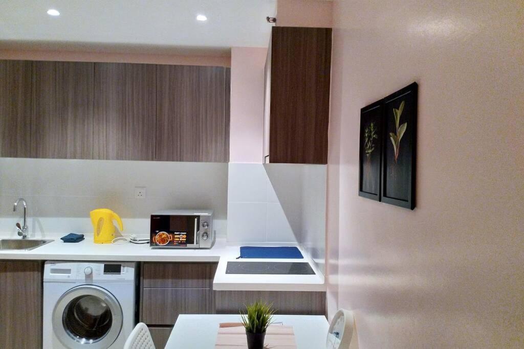 Hb1512- Hyve Studio Unit, Lake View, Cyberjaya, Free Wi-Fi, Free Parking, Netflix,Pool, 3038 外观 照片